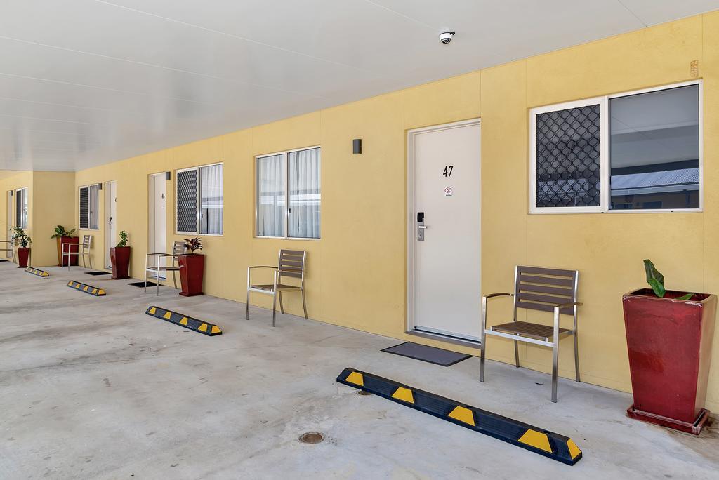 Swagsman Motel Miles Szoba fotó
