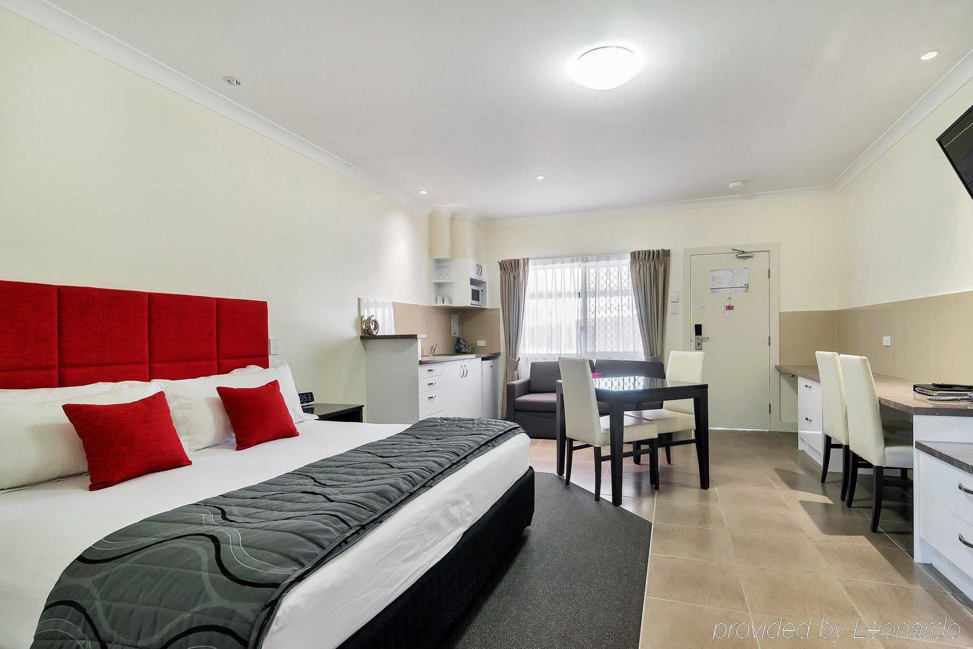 Swagsman Motel Miles Kültér fotó